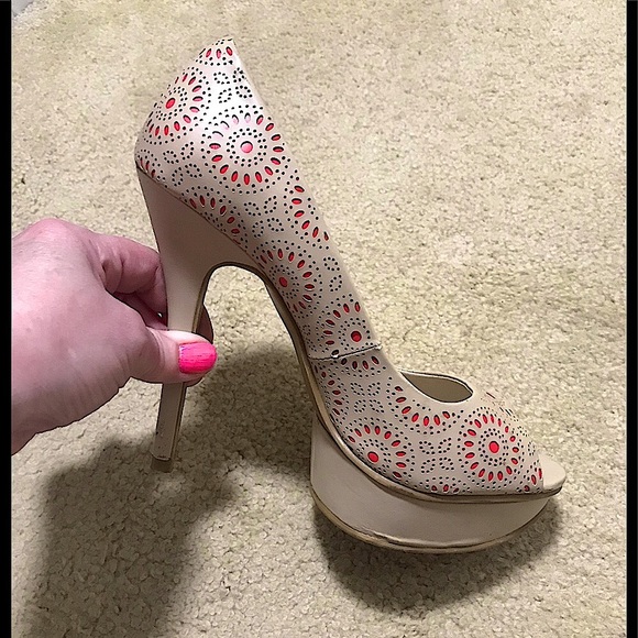 🔥ELLE EUC WORN ONCE TAN&CORAL PEEP TOE STILETTOS SUPER SEXY&STYLISH&CHIC!!! - Picture 4 of 13
